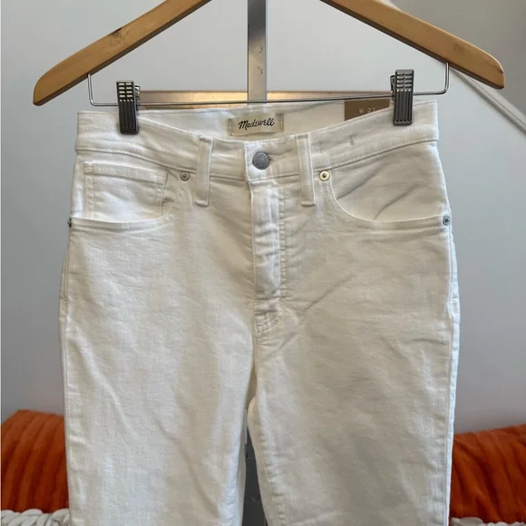 ❣️🆕Madewell 9" High-Rise Skinny Crop White Jeans Destructed Edition❣️ - Picture 4 of 11